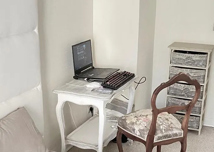 Duplex A La Canteraine Lägenhet